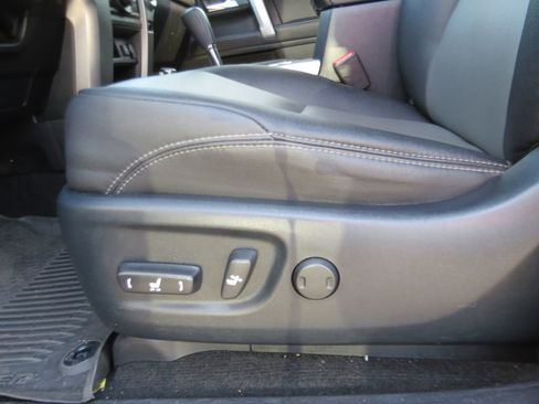 Used 2023 Toyota 4Runner SR5 Premium w/ Moonroof Package image 17