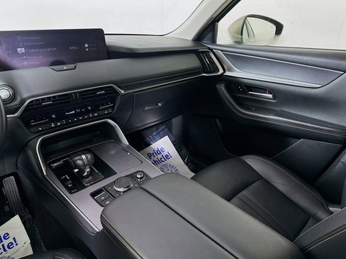 Used 2025 MAZDA CX-90 3.3 Turbo w/ Preferred Package image 22