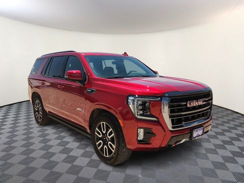 Used 2024 GMC Yukon AT4 w/ AT4 Premium Plus Package AWD/4WD image 6