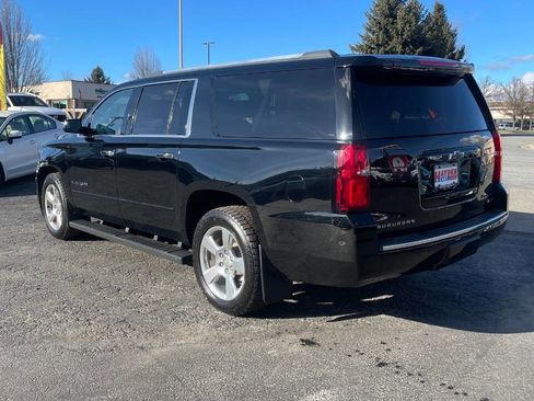 Used 2017 Chevrolet Suburban Premier image 3