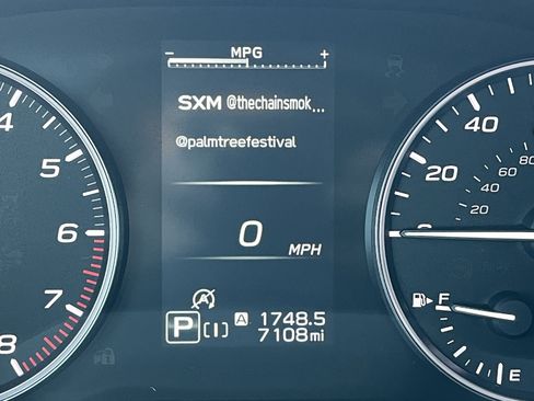 Used 2025 Subaru Crosstrek 2.5i Premium AWD/4WD image 12