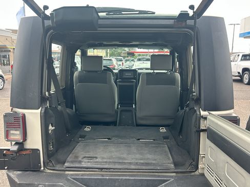 Used 2007 Jeep Wrangler X AWD/4WD image 26