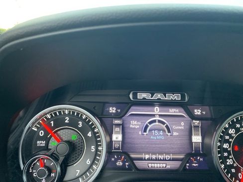 Used 2022 RAM 1500 Big Horn AWD/4WD image 19