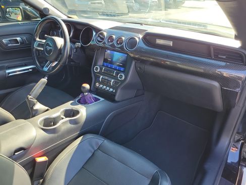 Used 2019 Ford Mustang GT Premium w/ GT Performance Package RWD image 12