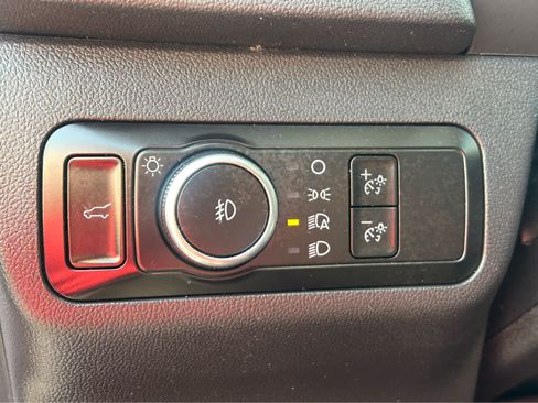 Used 2025 Ford Escape Platinum AWD/4WD image 18