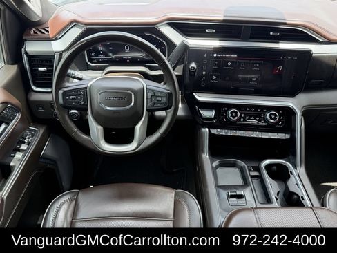 Used 2024 GMC Sierra 2500 Denali w/ Denali Reserve Package AWD/4WD image 11