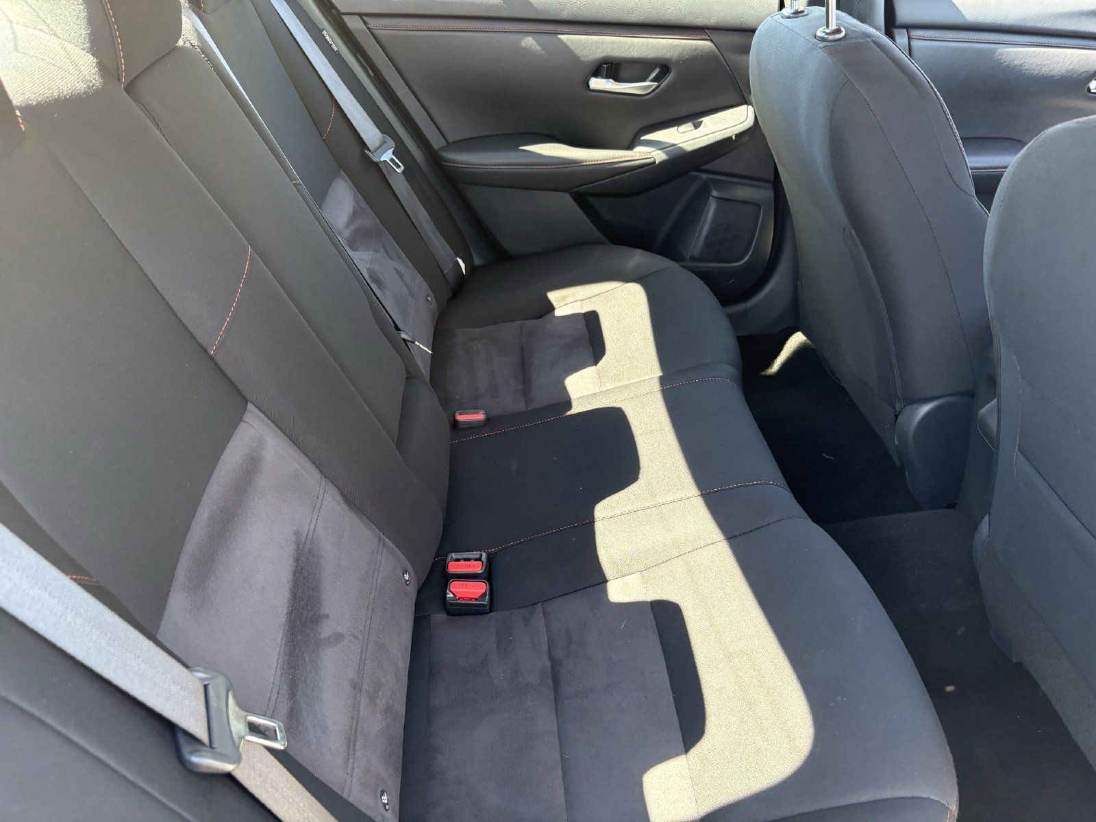 Used 2025 Nissan Sentra SR FWD image 16