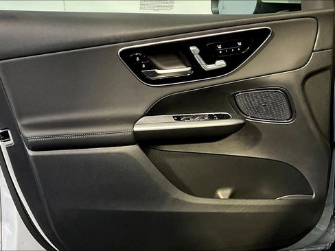 Certified 2026 Mercedes-Benz GLC 300 4MATIC image 22