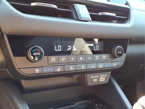 New 2026 Subaru Outback Touring AWD/4WD image 13