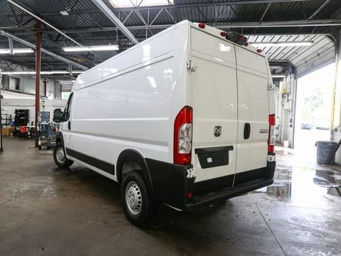 Used 2026 RAM ProMaster 2500 w/ Convenience Group FWD image 7