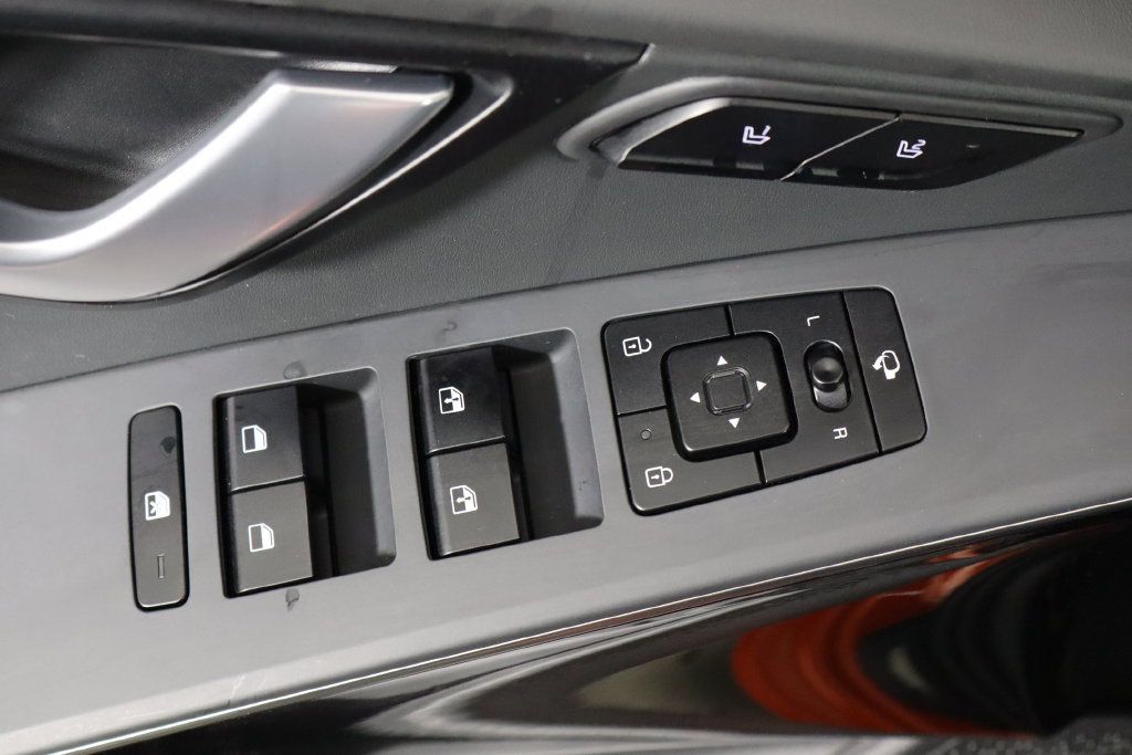 Used 2023 Kia Niro Wave FWD image 20