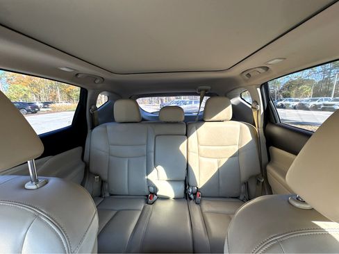 Used 2018 Nissan Murano Platinum w/ Cargo Package image 38