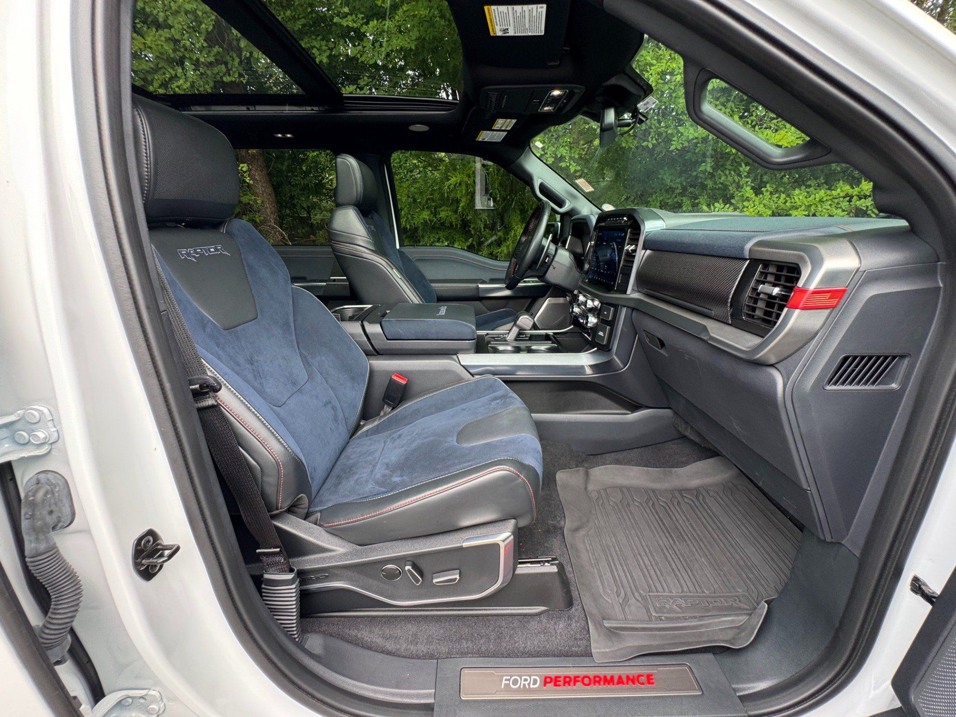 Used 2023 Ford F150 Raptor w/ Blue Interior Package AWD/4WD image 62