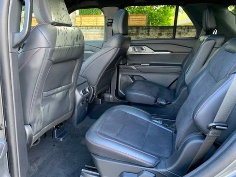 Certified 2025 Ford Explorer ST w/ Sun And Sound Package AWD/4WD image 26