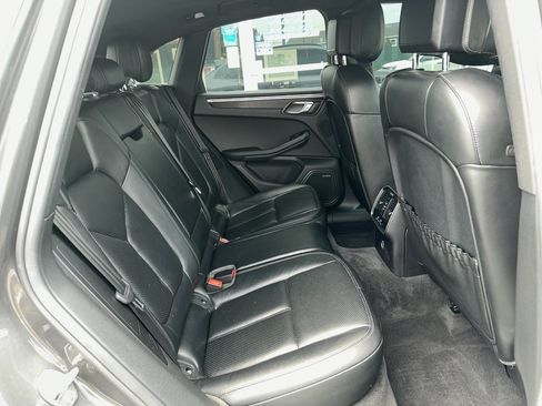 Used 2018 Porsche Macan GTS AWD/4WD image 26