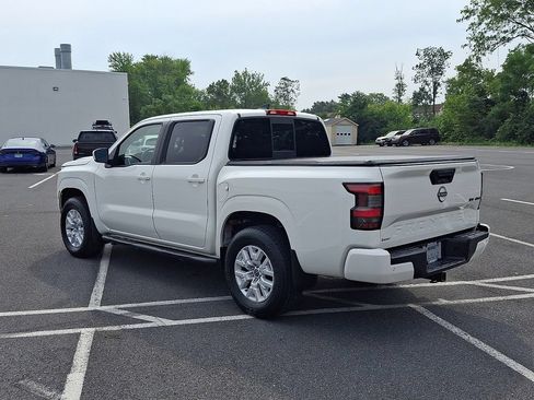 Used 2022 Nissan Frontier SV w/ Technology Package AWD/4WD image 4