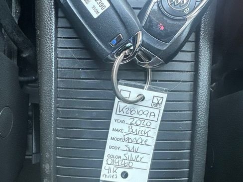 Used 2020 Buick Encore Preferred FWD image 21