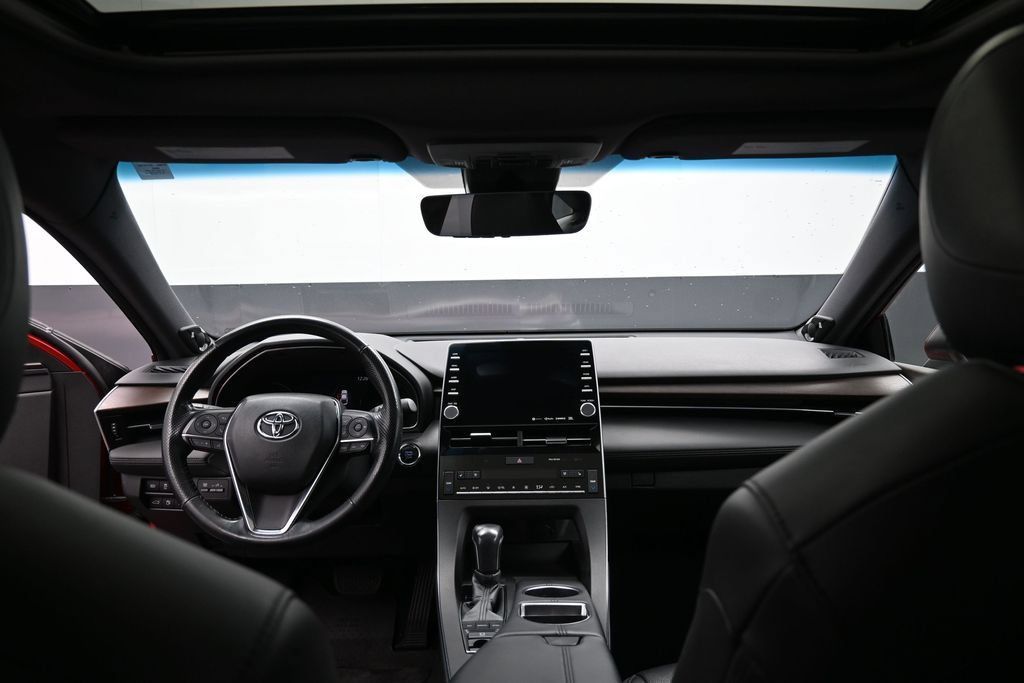 Certified 2021 Toyota Avalon Limited w/ Advanced Safety Package FWD image 27
