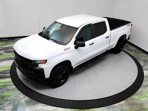 Used 2020 Chevrolet Silverado 1500 Custom Trail Boss w/ Custom Convenience Package AWD/4WD image 26