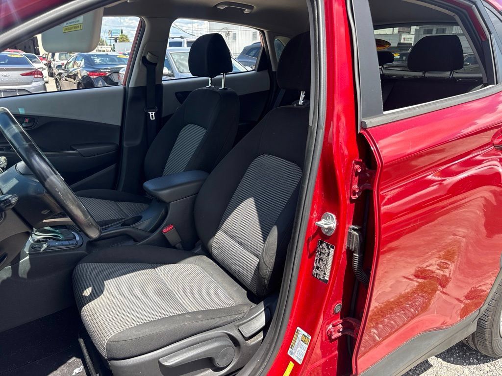 Used 2020 Hyundai Kona SEL AWD/4WD image 9