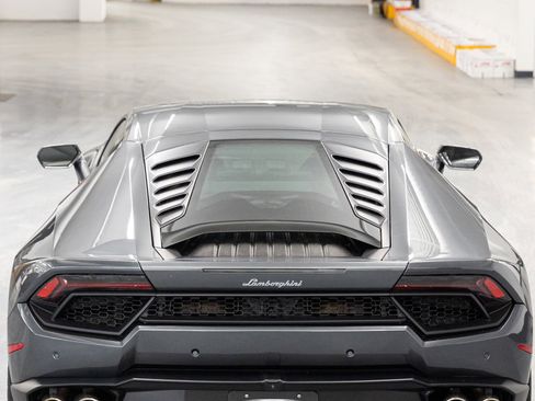 Used 2018 Lamborghini Huracan LP 580-2 image 16