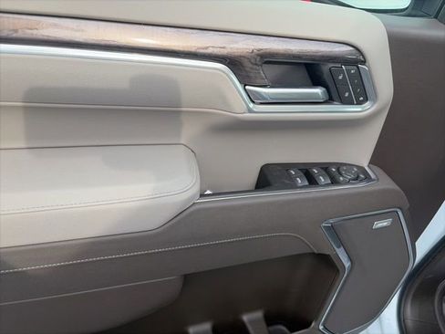 New 2026 Chevrolet Silverado 1500 LTZ w/ LTZ Premium Package image 16