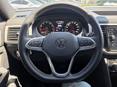 Used 2021 Volkswagen Atlas Cross Sport SEL AWD/4WD image 19