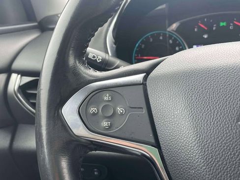 Used 2019 Chevrolet Traverse LT w/ LT Premium Package AWD/4WD image 23