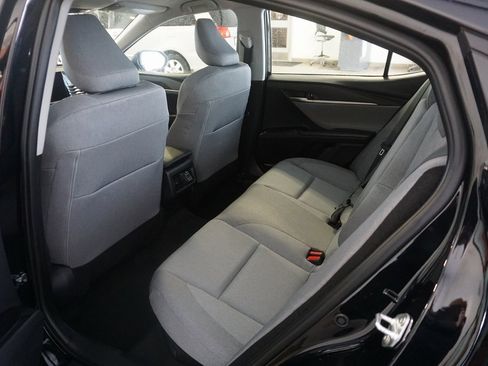 Used 2025 Toyota Camry LE image 21