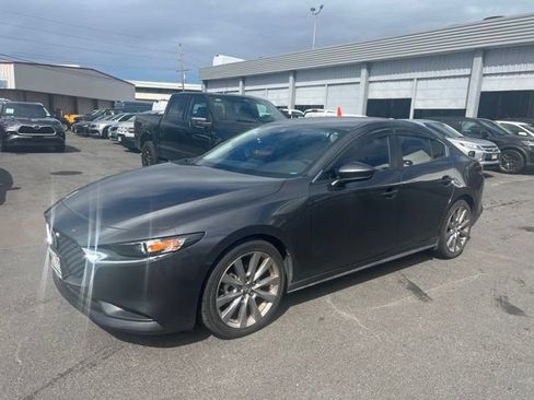 Used 2021 MAZDA MAZDA3 s FWD image 3