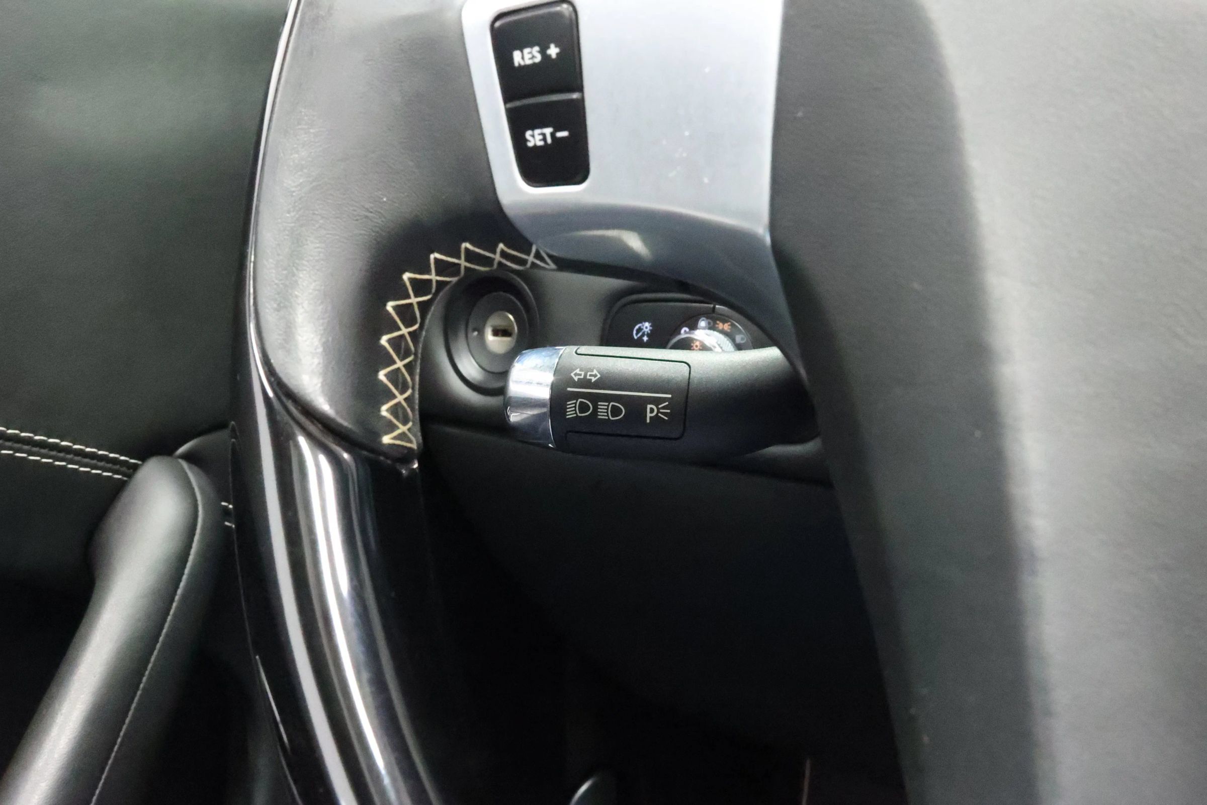 Used 2014 Bentley Continental GT V8 S AWD/4WD image 27