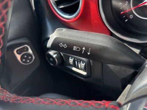 Used 2022 Jeep Wrangler Unlimited Rubicon AWD/4WD image 22