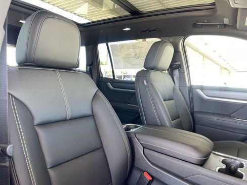 New 2026 GMC Acadia Elevation w/ Black Edition FWD image 28