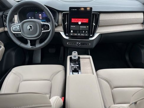 New 2026 Volvo XC90 T8 Plus image 11