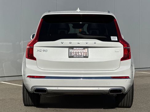 Used 2021 Volvo XC90 T8 Inscription Expression image 4