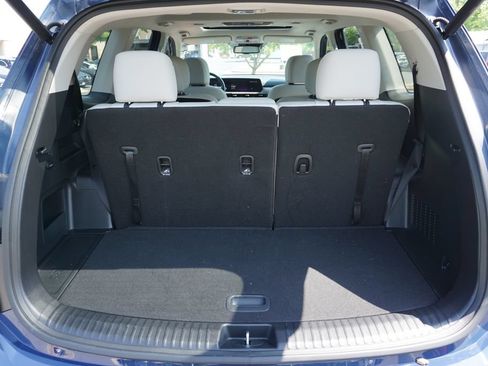 Used 2025 Kia Telluride EX w/ EX Captain's Chair Package FWD image 20