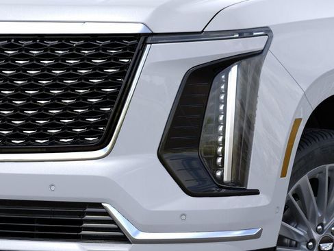 New 2026 Cadillac Escalade Luxury image 10