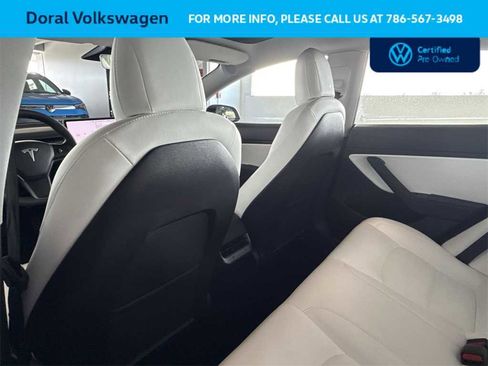Used 2021 Tesla Model 3 Standard Range Plus image 23