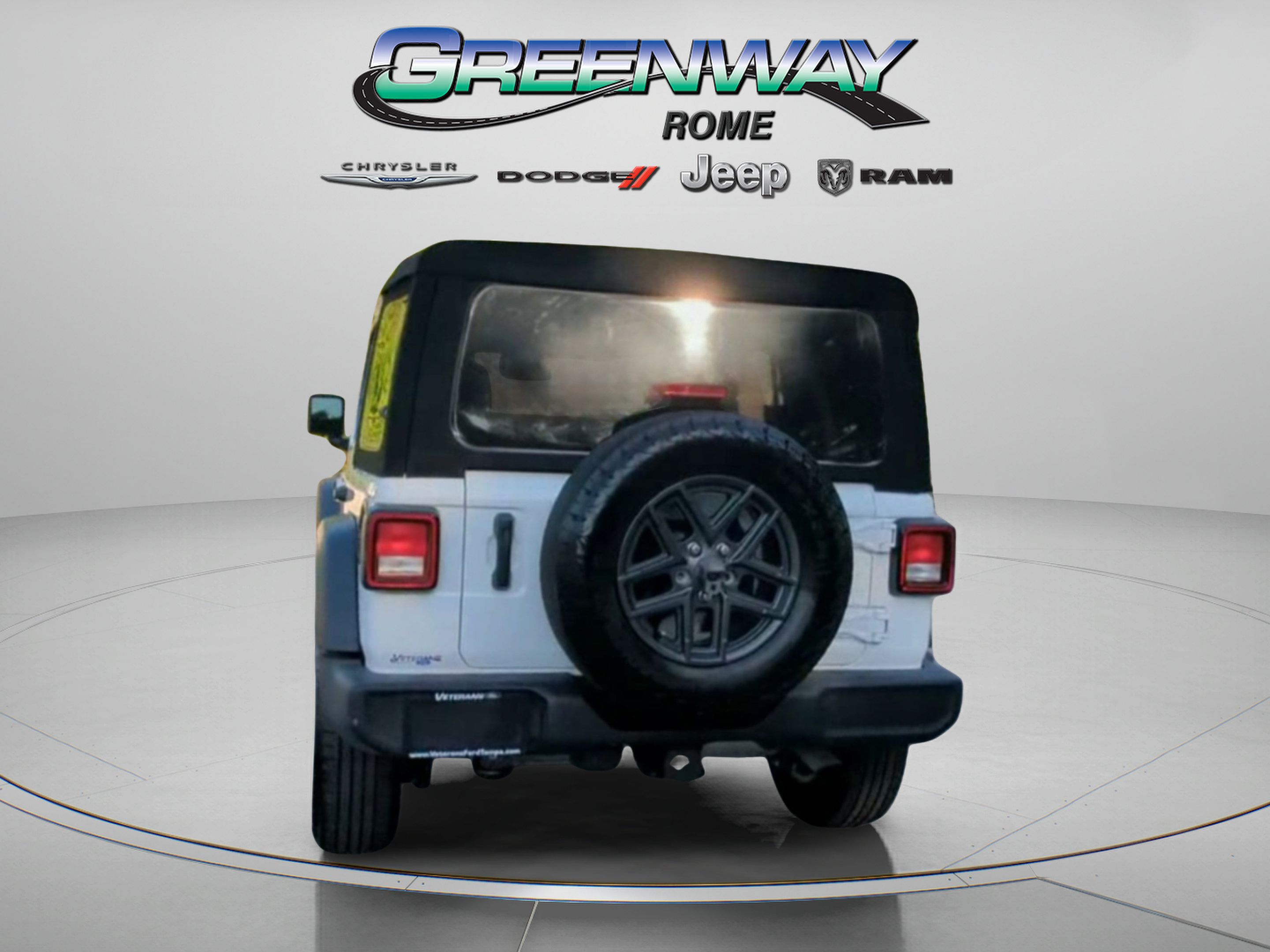 Used 2024 Jeep Wrangler Unlimited Sport AWD/4WD image 24