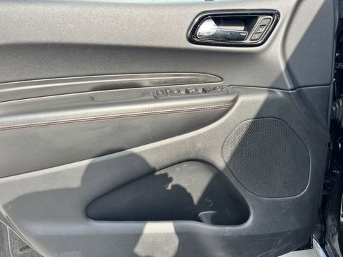 Used 2024 Dodge Durango GT image 8