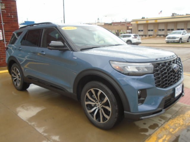 New 2026 Ford Explorer ST-Line AWD/4WD image 14