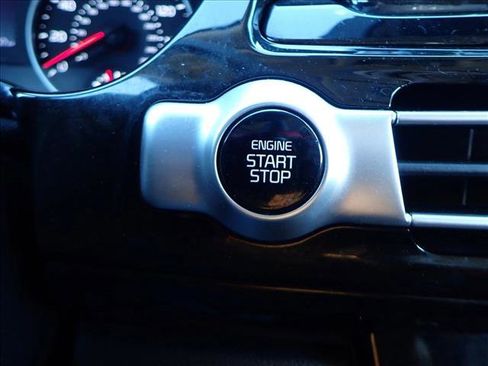 Used 2022 Kia Seltos EX image 24