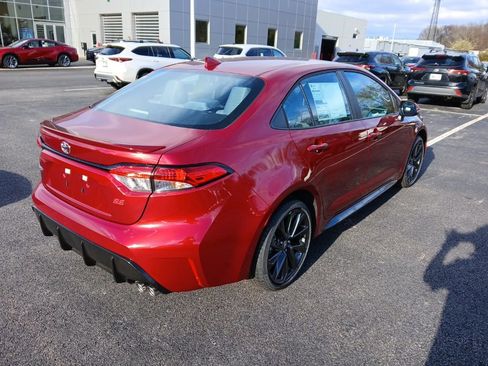 New 2026 Toyota Corolla SE image 3