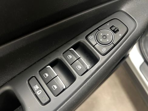 Used 2020 Hyundai Santa Fe SEL FWD image 13
