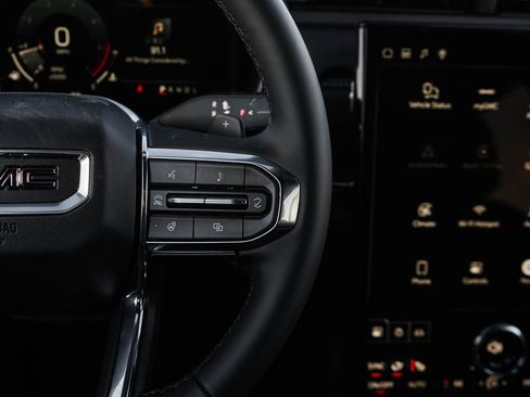 New 2026 GMC Terrain Elevation w/ Elevation Premium Package image 22