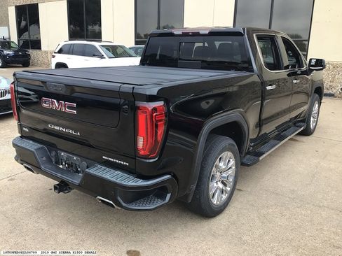 Used 2019 GMC Sierra 1500 Denali w/ Technology Package image 5