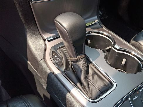 Used 2019 Jeep Grand Cherokee Limited X AWD/4WD image 15