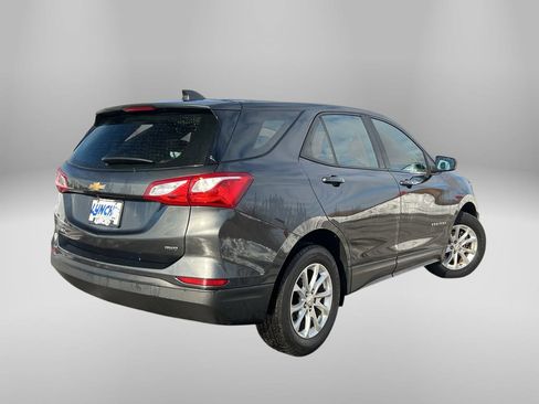 Used 2020 Chevrolet Equinox LS image 4