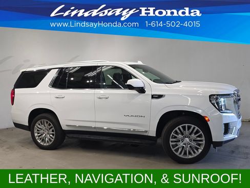 Used 2023 GMC Yukon SLT AWD/4WD image 3