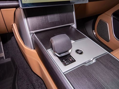 New 2025 Land Rover Range Rover Autobiography image 28